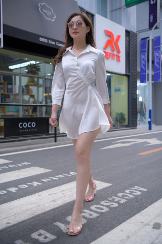 【红石摄影作品】白色短裙美女